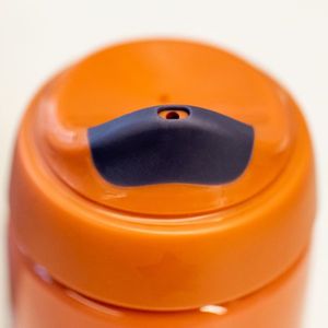 Cana Tommee Tippee Sippee cu protectie Bacshield si capac 390 ml 12 luni + portocaliu imagine