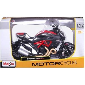 Motocicleta Maisto, Ducati Diavel Carbon, 1: 12 imagine