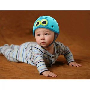 Casca protectie bebelusi cu spuma flexibila reglabila 7-24 luni albastra SafeHeadBaby Ladybird imagine