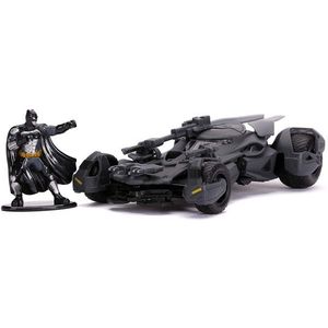 Macheta - Justice League Batmobile & Batman | Jada Toys imagine