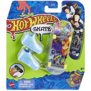 Set mini placa skateboard cu pantofi, Hot Wheels, HNG45 imagine