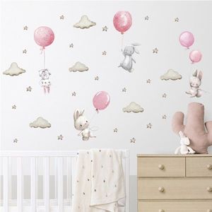 Sticker decorativ pentru copii autoadeziv Iepurasi cu baloane roz 70x49 cm imagine