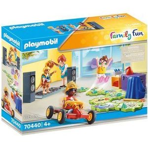 Playmobil Family Fun, Beach Hotel - Set club de joaca pentru copii imagine