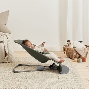 Balansoar Bliss BabyBjorn Dark Green cu aspect delicat de petala tesatura matlasata imagine