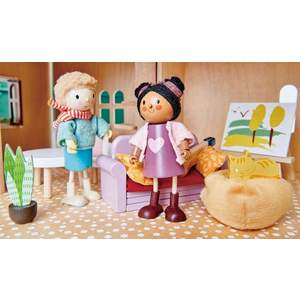 Figurine din lemn - Ayana and her Cat | Tender Leaf Toys imagine