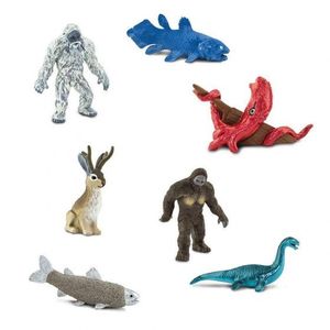 Tub cu figurine - Cryptozoology | Safari imagine