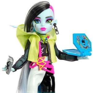 Monster High Papusa Frankie Stein imagine