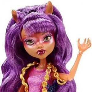 Papusa Clawdeen Wolf - Monster High Haunted imagine