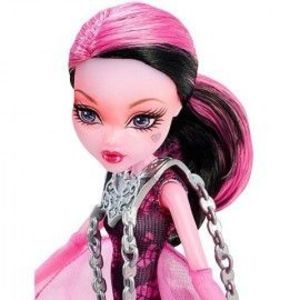 Papusa Draculaura - Monster High Haunted imagine