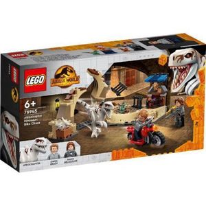 Lego Jurassic World Urmarirea Lui Atrociraptor 76945 imagine