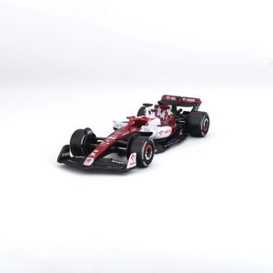 Jucarie - F1 - Alfa Romeo - Orlen C42 - Valtteri Bottas 2022 | Bburago imagine