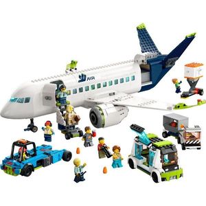 LEGO CITY - Avion de pasageri [60367] | LEGO imagine