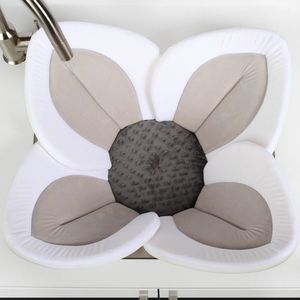 Cadita de plus si salteluta de joaca Lotus BloomingBath BB105L imagine