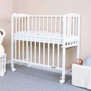 Patut din lemn New Baby cu laterala culisanta 90x40 cm Mateo White imagine