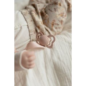 Lantisor clip Bibs Ribbon pentru suzeta Blush imagine