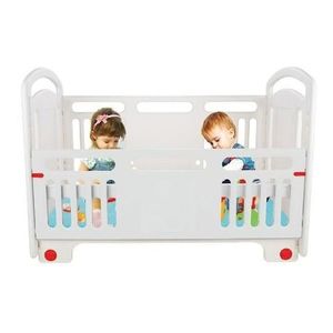 Patut pentru bebelusi cu laterala detasabila Pilsan Handy baby Cot imagine