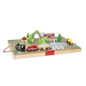 Set de joaca portabil Trenuletul - Melissa & Doug imagine