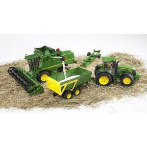 BRUDER - COMBINA AGRICOLA JOHN DEERE T670i imagine