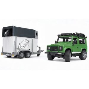 BRUDER - MASINA DE TEREN LAND ROVER DEFENDER CU REMORCA SI CAL imagine