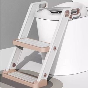 Reductor toaleta pliabil, cu sezut din spuma PU, treapta superioara reglabila pe 5 nivele de inaltime si manere ergonomice Little Mom Potty Training White imagine