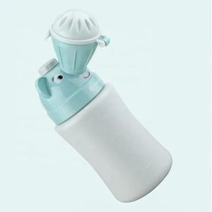 Pisoar portabil pentru baietei, Reutilizabil, 22 x 8 cm, 500ml, Little Mom Travel Blue imagine