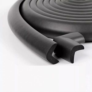 Banda protectie mobilier pentru copii Car Boy Safety Negru 90 cm din spuma 37x900x31x9 cm imagine