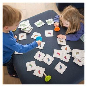 Joc pentru dezvoltarea atentiei Sosetutele Crocodilului BStoys GA350 imagine