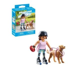 Playmobil - Figurina patinatoare cu animalut de colectie caine Retriever imagine