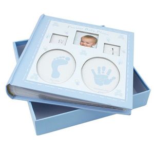Album foto baby personalizabil, 200 poze, 10x15, amprente bebelus, cutie culoare albastru imagine