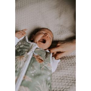 Sac de dormit din bumbac 0-4 luni Newborn Boho Green Sleepee 2, 5 tog imagine