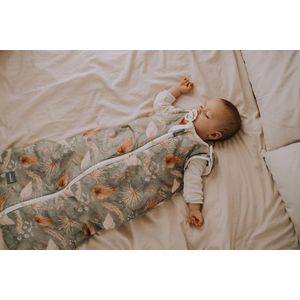 Sac de dormit din bumbac 0-24 luni Grow with me Boho Green Sleepee 2, 5 tog imagine