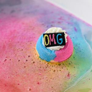 Bomba de baie handmade cu figurina OMG Bath Blaster 160g Bomb Cosmetics imagine
