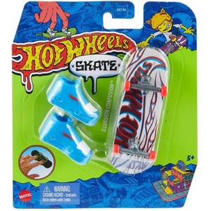 Set mini placa skateboard cu pantofi, Hot Wheels, HNG42 imagine