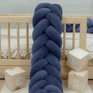 Protectie de pat impletita, MiniMini, Velvet Magic, Bleumarin, 300 cm imagine