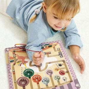 Puzzle labirint - cursa unicornului fantastic imagine