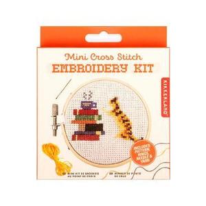 Mini kit de brodat: Pisica imagine