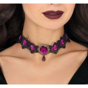 Colier dantela bijuterie mov imagine