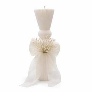 Lumanare clepsidra culoare alba ornata cu funda, model Dany Kids imagine