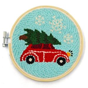Kit de broderie - Red Car | Kikkerland imagine