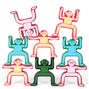 Joc de indemanare - Balancing Little Men | Lesser & Pavey imagine