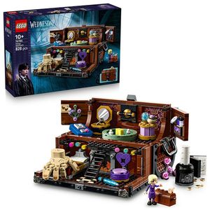 LEGO Wednesday - Thing's Apartment (76785) | LEGO imagine