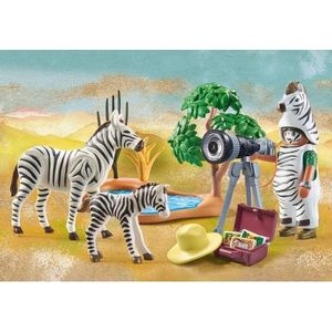 Set 3 figurine cu accesorii - Wiltopia - Fotograf si zebre | Playmobil imagine