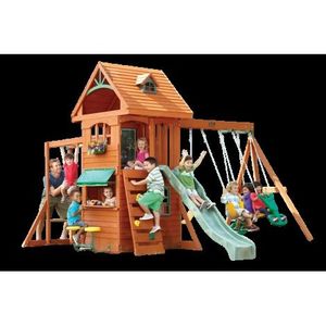 Spatiu de joaca din lemn de cedru KidKraft Ridgeview Deluxe Clubhouse, complet echipat, pentru 9 copii imagine