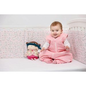 CAMERA FETITEI imagine