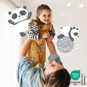 Sac de dormit cu picioruse si maneca lunga detasabila Panda 90 cm + manseta 1.0 Tog imagine