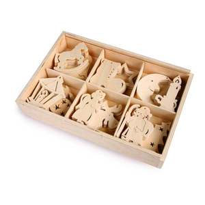 Decoratiuni pentru bradul de Craciun imagine