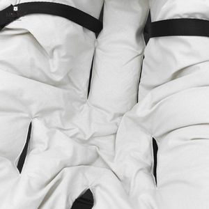 Paturica pentru scoica si carucior MimiNu Premium cu volanas si dantela 90x90 cm Meadow imagine