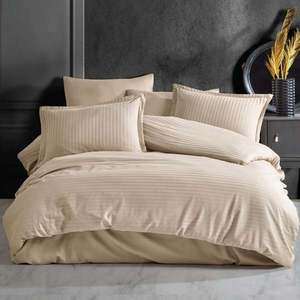 Lenjerie Somnart pentru pat dublu cu 4 piese, cearceaf pat clasic 240 x 260 cm, cearceaf pilota 200 x 230 cm, 2 fete de perne 50 x 70 cm, din bumbac damasc cappucino imagine