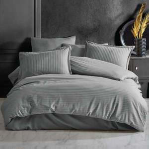 Lenjerie Somnart pentru pat dublu cu 4 piese, cearceaf pat clasic 240 x 260 cm, cearceaf pilota 200 x 230 cm, 2 fete de perne 50 x 70 cm, din bumbac damasc gri imagine