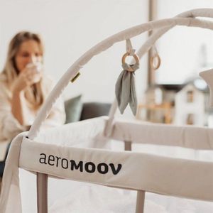 Arcada de jucarii pentru patut pliabil Aeromoov White Sand imagine